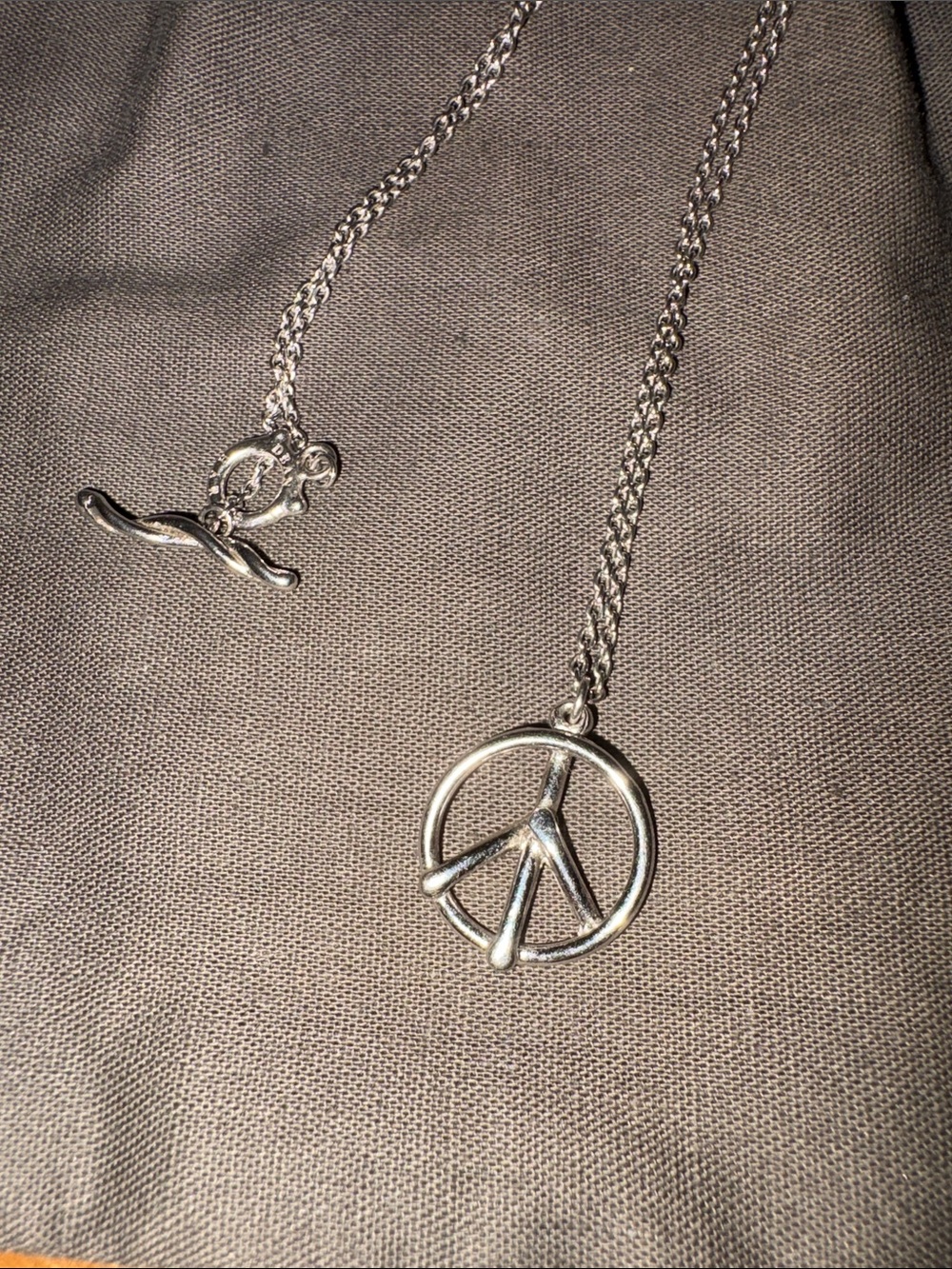 Dean Harris Sterling Silver Peace Sign Pendant Necklace - Picture 2 of 2